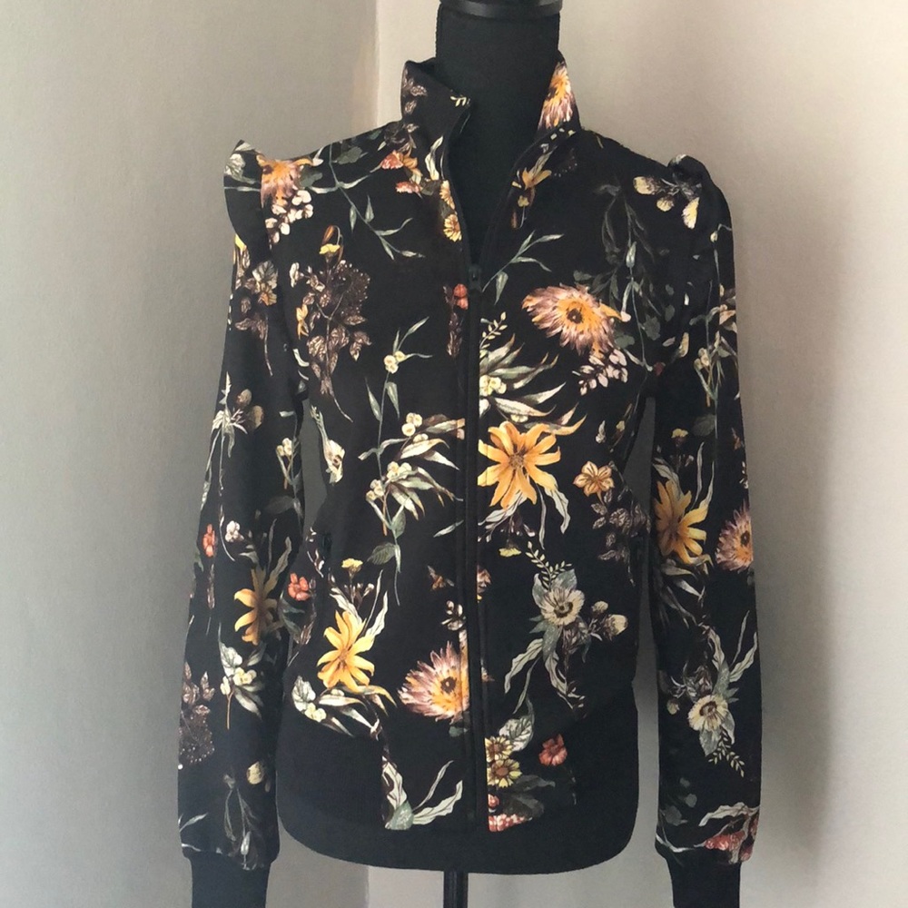 Bar III Ladies Jacket